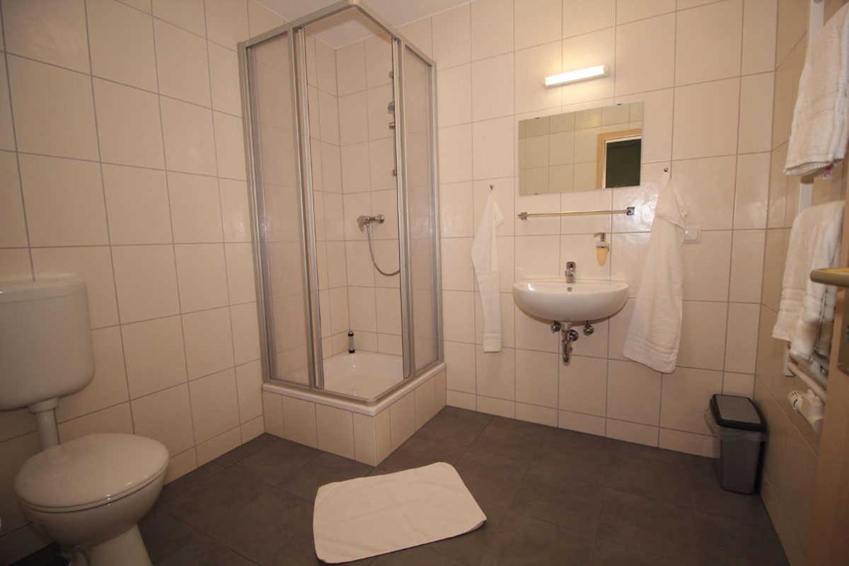 Apartamento Kutterfisch Kajüten direkt im Stadthafen Sassnitz Exterior foto